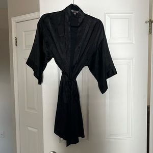 Victorias Secret Black silk tie-waist robe
